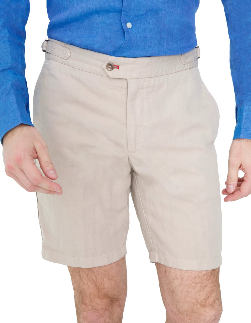 SLIM FIT GARMENT DYED SHORT WITH SIDE TAB
